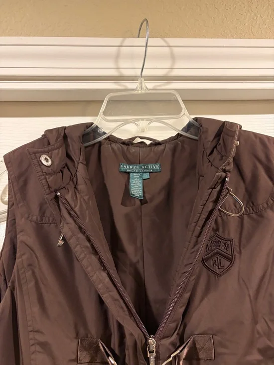 Ralph Lauren Brown Hooded Toggle Vest size Small exc. cond - Picture 3 of 6